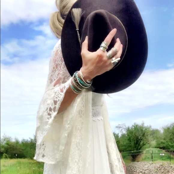 Meet your Posher, Jules~ - Picture 5 of 8